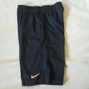 Nike shorts dry fit